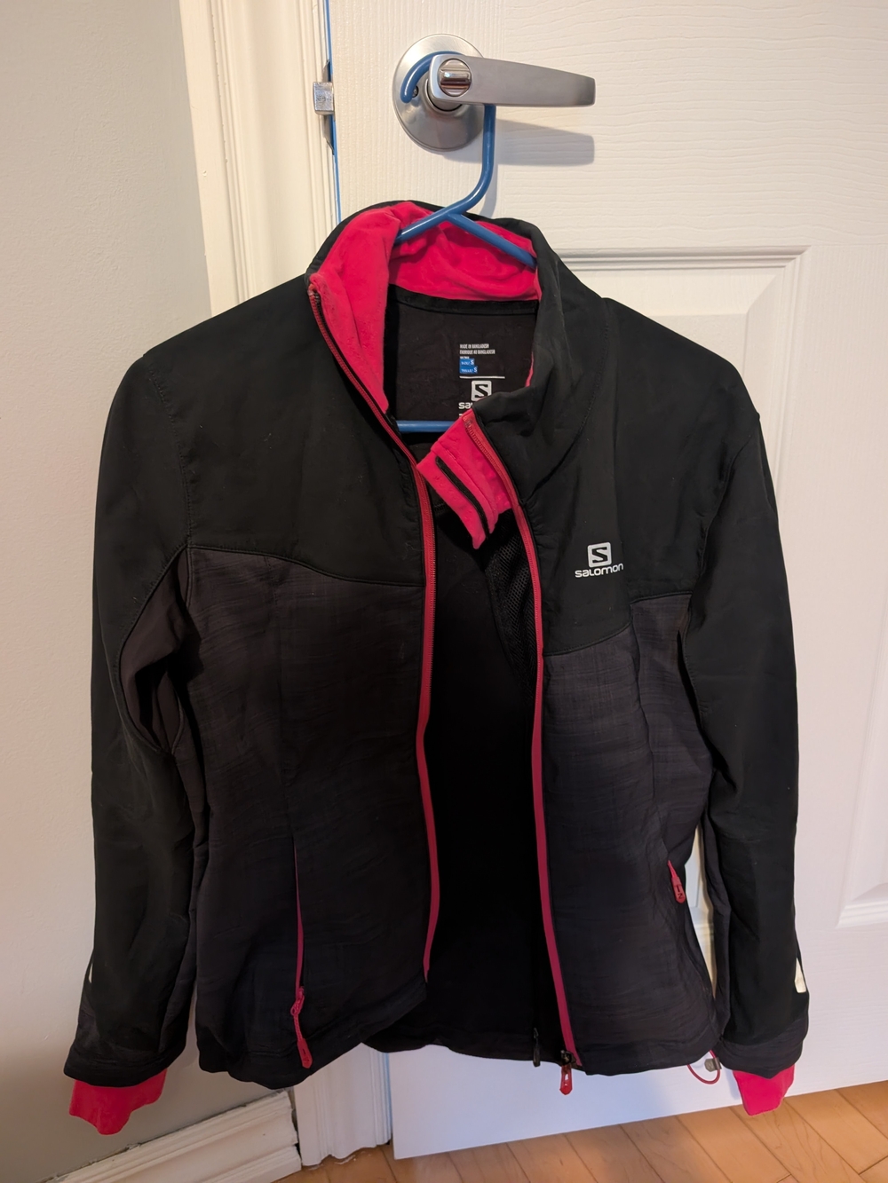 Salomon Women's Black Jacket with Pink Accents
